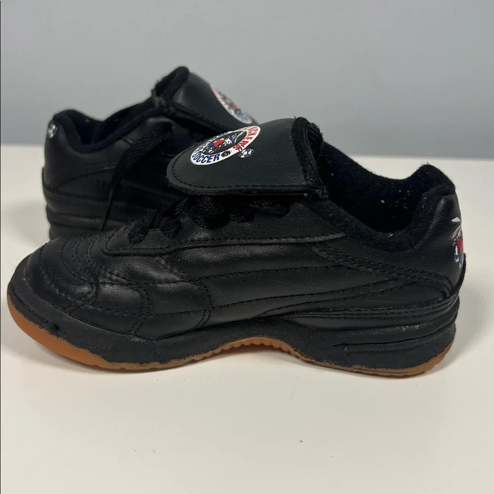 Lil Kickers Indoor Soccer Kids Black Turf Shoes SneakersToddler‎ Boy Size 7